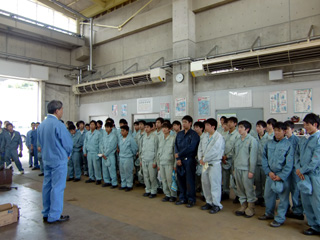 �½�����