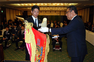 ���޼ԤΤߤʤ���